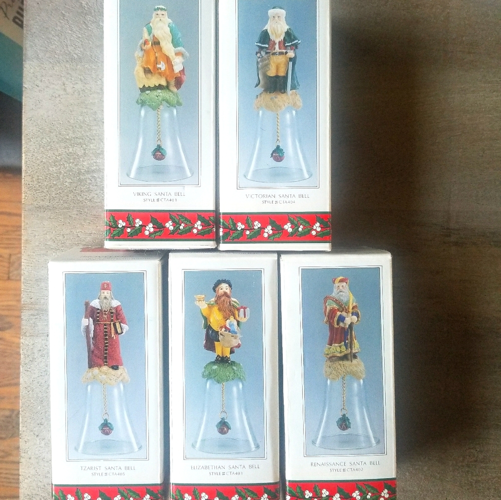 Novelino 5 Christmas Santa Bell's Collection